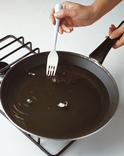 SERVIZIO 5 MODI DI FRIGGERE LE VERDURE IN PASTELLA SERVIZIO 5 MODI DI FRIGGERE LE VERDURE IN PASTELLA