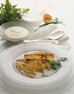 CREPES CON SALSA AI 4 FORMAGGI CREPES CON SALSA AI 4 FORMAGGI