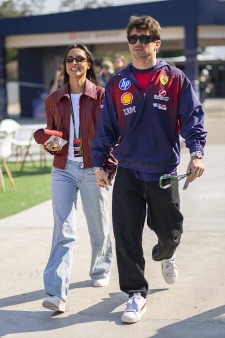 Shanghai Charles Leclerc e sua moglie Alexandra Saint Mleux al Gran Premio di Formula Uno di Cina