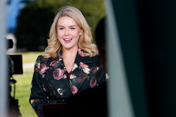 White House Press Secretary Karoline Leavitt Speaks With Reporters Outside West Wing In Washington 12 Jan 2026