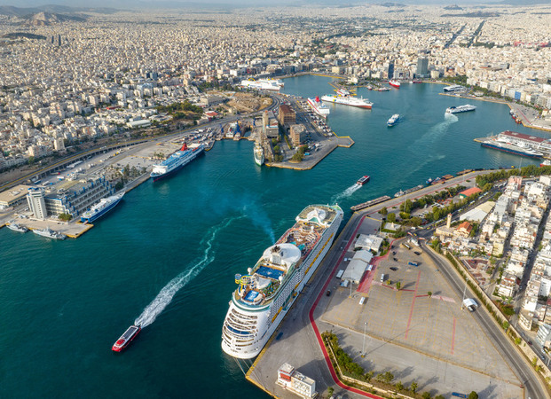 GREECE PIRAEUS PORT DEVELOPMENT
