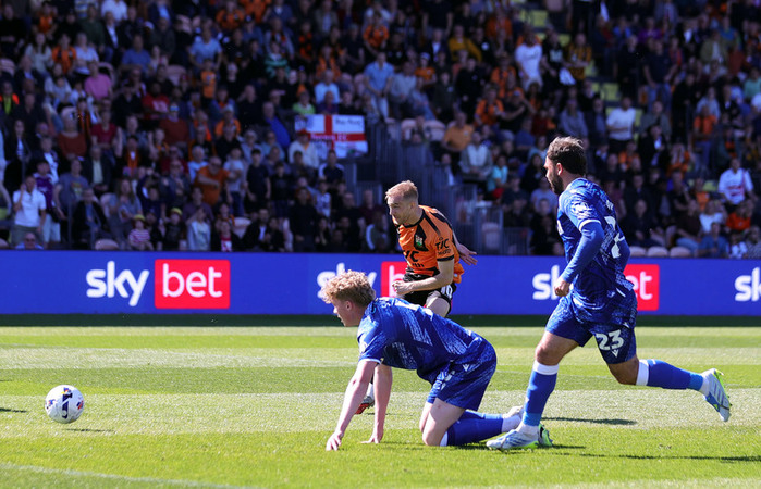 Barnet v Gillingham
Sky Bet League 2