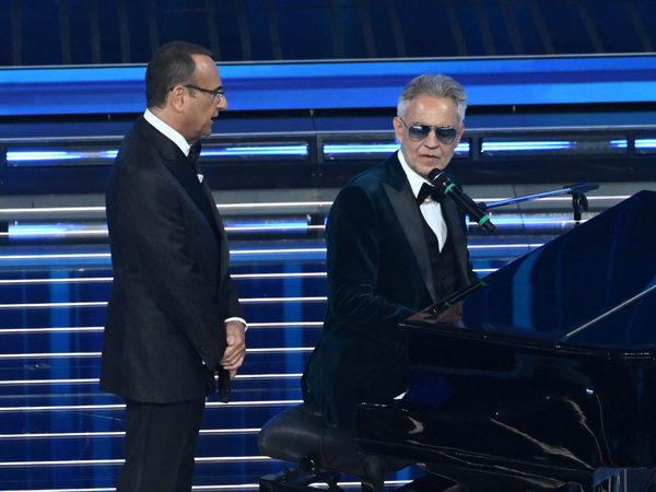 Sanremo 76&deg; Festival della Canzone Italiana. Quinta Serata Finale. Andrea Bocelli sul palco dell Ariston