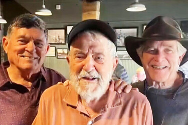Alabama Father 99 and Son 80 Become First Ever Pair to Redeem Decades Old Promise of Free Oysters at Local Oyster House