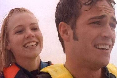 Jennie Garth as Kelly Taylor on TV show Beverly Hills 90210 Jennie Garth as Kelly Taylor on TV show Beverly Hills 90210