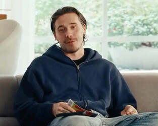 Brooklyn Beckham appears in an ad for DoorDash Brooklyn Beckham appears in an ad for DoorDash