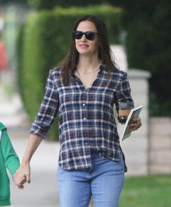 Jennifer Garner super cute in plaid during morning outing with the girls