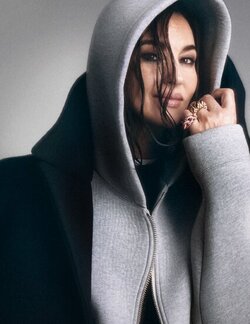 Non Exclusive Monica Bellucci Assumes Icon Status in Harper s Bazaar Spain September Non Exclusive Monica Bellucci Assumes Icon Status in Harper s Bazaar Spain September