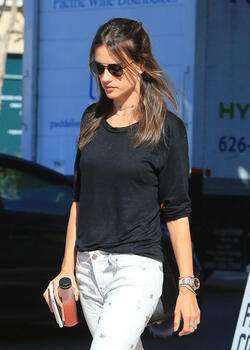 Alessandra Ambrosio Sports Star Print Skinny Jeans For Ladies Lunch In Beverly Hills