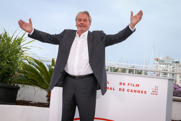 Alain Delon Palme D Or D Honneur Photocall The 72nd Annual Cannes Film Festival