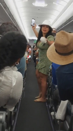 Drunk Plane Passenger Kicked Off For No Mask Rant
 Video available 
