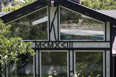 Frank Zappa s home on market Frank Zappa s home on market