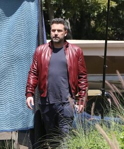 Ben Affleck Looking Cool In Leather Jacket Leaving Photo Shoot With Lindsay Shookus Part 2