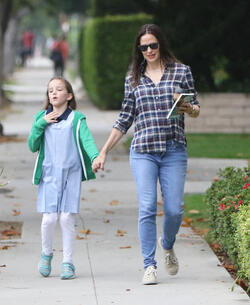 Jennifer Garner super cute in plaid during morning outing with the girls