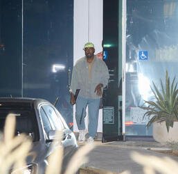 Kanye West already slimmer after one week of SoulCycle exercise Kanye West already slimmer after one week of SoulCycle exercise