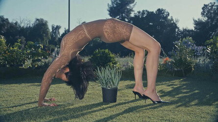 LISA from Blackpink new music video NEW WOMAN feat. Rosal&iacute;a