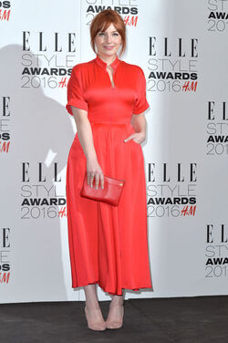 Trend Alert 59 Ways to wear the Midi Skirt Trend Alert 59 Ways to wear the Midi Skirt