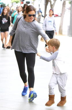 Jennifer Garner and son Samuel out to a movie and the Apple Store