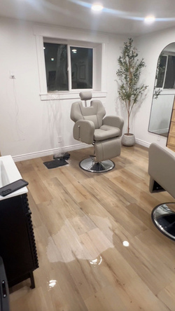 SURPRISE FLOODING DURING BEAUTY TREATMENT CAUSED OVER 5K OF DAMAGE