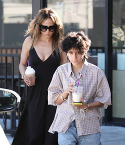 Jennifer Lopez Treats Emme To Coffee Bean Following Melrose Shopping Spree