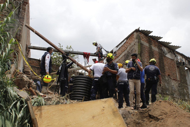 Treasure Hunter Dies In Hole For Fortune Teller Loot