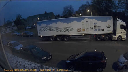 MPM_LORRYS_NEAR_MISS_WITH_MINI_06