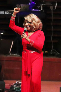 Darlene Love