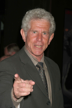 Tony Roberts Passes Away at 85