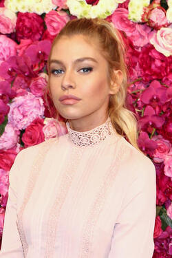Victoria s Secret Angels Stella Maxwell and Josephine Skriver Celebrate Bombshell Fragrance Victoria s Secret Angels Stella Maxwell and Josephine Skriver Celebrate Bombshell Fragrance