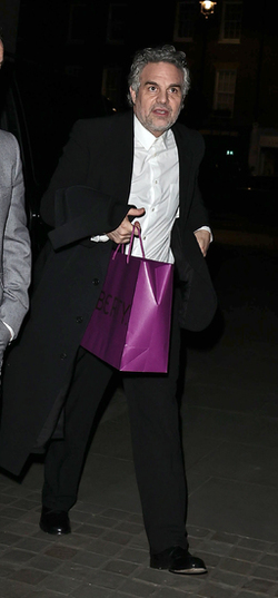 Mark Ruffalo arrives at the Chiltern Firehouse