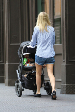 Nicky Hilton Rothschild in Denim Shorts Chats on the Phone Nicky Hilton Rothschild in Denim Shorts Chats on the Phone