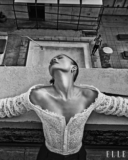 Zendaya Enters an Era of Risk for ELLE US September 2023 Zendaya Enters an Era of Risk for ELLE US September 2023