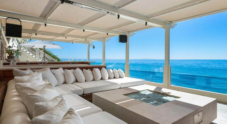 Kim Kardashian is currently staying at this 125 million house in Malibu California while escaping the Kanye West troubles.