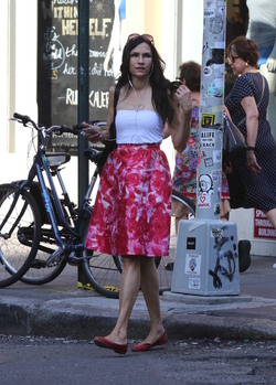 Famke Janssen Leaving the Apple Store in Soho Famke Janssen Leaving the Apple Store in Soho