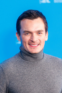 Jessica Chastain and Rupert Friend attending the photocall of Dreams during the 75th Berlin Film Festival Berlin Jessica Chastain and Rupert Friend attending the photocall of Dreams during the 75th Berlin Film Festival Berlin