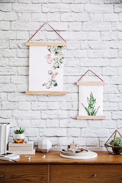 DIY Wooden Art Hanger