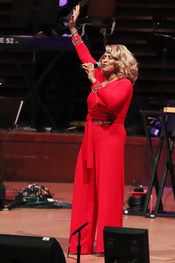 Darlene Love