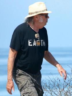 Neil Young Changes Shorts For Jeans In The Car Neil Young Changes Shorts For Jeans In The Car