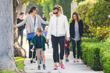 Jennifer Garner takes Samuel out for breakfast