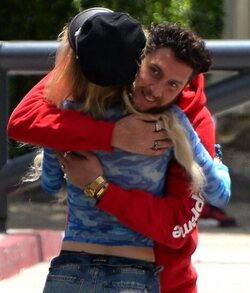 Bella Thorne Stunning In Fishnets And Daisy Dukes