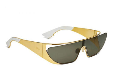 RIHANNA COLLABORATE WITH DIOR SUNGLASSES RIHANNA COLLABORATE WITH DIOR SUNGLASSES