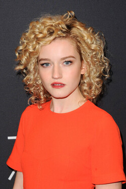 Julia Garner