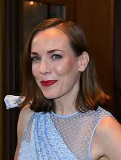 Laura Main Laura Main