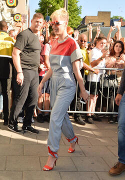 Katy Perry seen arriving at the Water Rats Pub ahead of her private gig in London