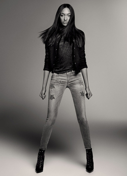 KARLIE KLOSS AND JOURDAN DUNN FOR LIU JO BLUE DENIM FALL WINTER CAMPAIGN KARLIE KLOSS AND JOURDAN DUNN FOR LIU JO BLUE DENIM FALL WINTER CAMPAIGN