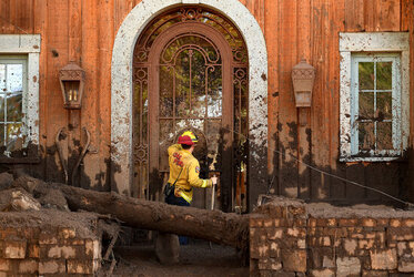 California hit by deadly mudslides California hit by deadly mudslides