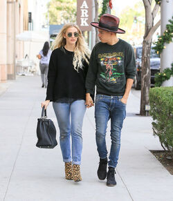 Ashlee Simpson and Evan Ross CoupleGoals