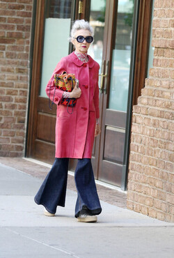 Linda Rodin out for a walk