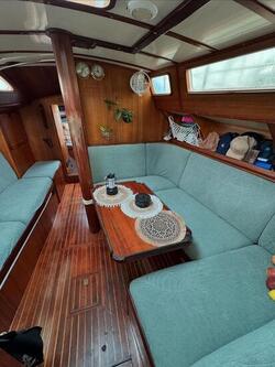 Couple leave dry land to live on &pound;62 000 boat with ZERO sailing experience