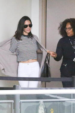 Olivia Munn pictured at Los Angeles International Airport